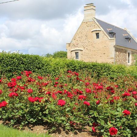 B&B Manoir Du Clos Clin Pleurtuit Exterior foto